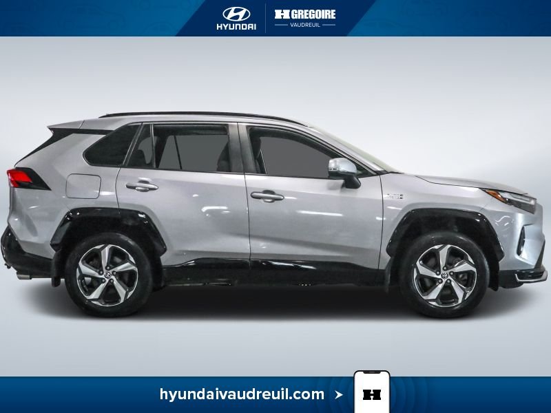 2024 Toyota RAV4 Prime Silver Laval - photo #5