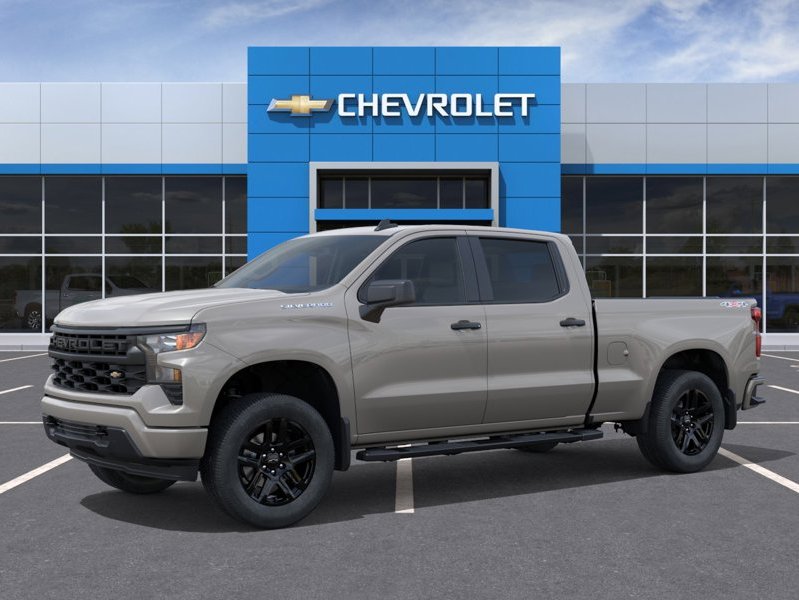 CHEVROLET Silverado 1500 K1500 SILVERADO CREW CAB CUSTOM STD/BOX (1CX) 2026 SABLES BLANC