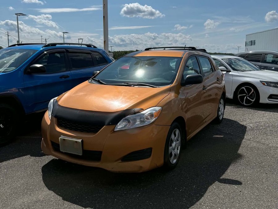 2010 Toyota Matrix 2010 Orange