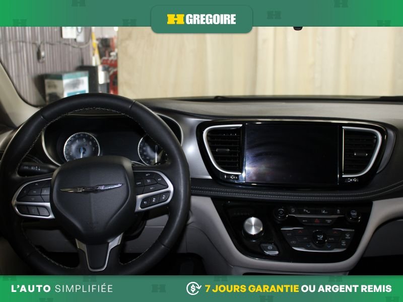 Chrysler Pacifica R3730 | TOURING CAMERA BLUETOOTH VOLANT/SIEGES CHAUFFANTS 2024 Blanc Laval - photo #18