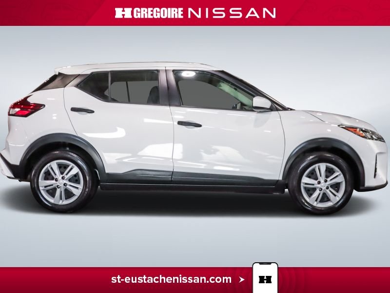 2024 Nissan Kicks White Laval - photo #12
