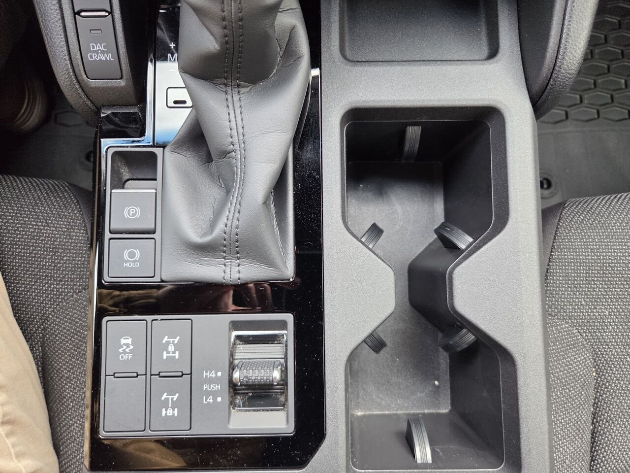 2025 Toyota LAND CRUISER 1958 Black Mont-Laurier - photo #18