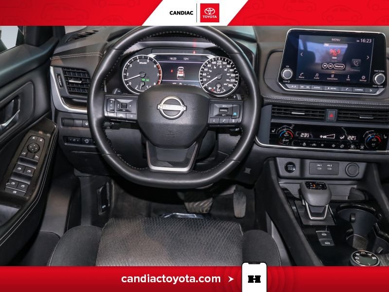 2025 Nissan Rogue White Saint-Eustache - photo #13