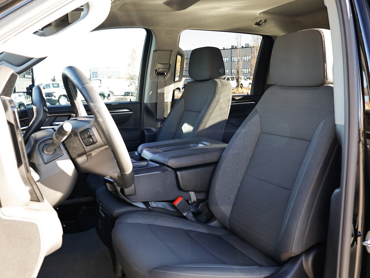 2025 Chevrolet Silverado 3500HD 4WD Crew Cab 159 LT Black Sherwood Park - photo #15