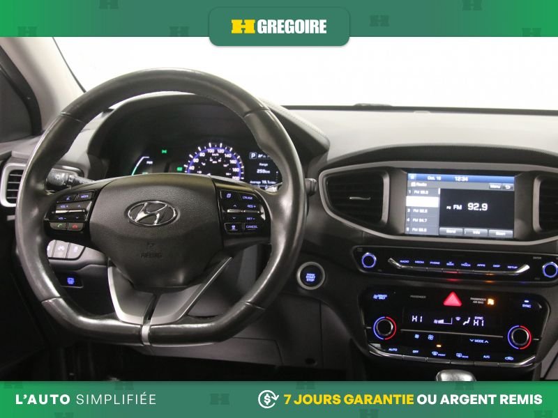 2019 Hyundai IONIQ White Blainville - photo #18