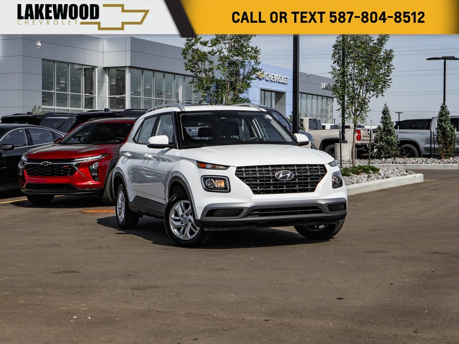 2025 Hyundai Venue Preferred 1.6L | Heated Bucket Seats White