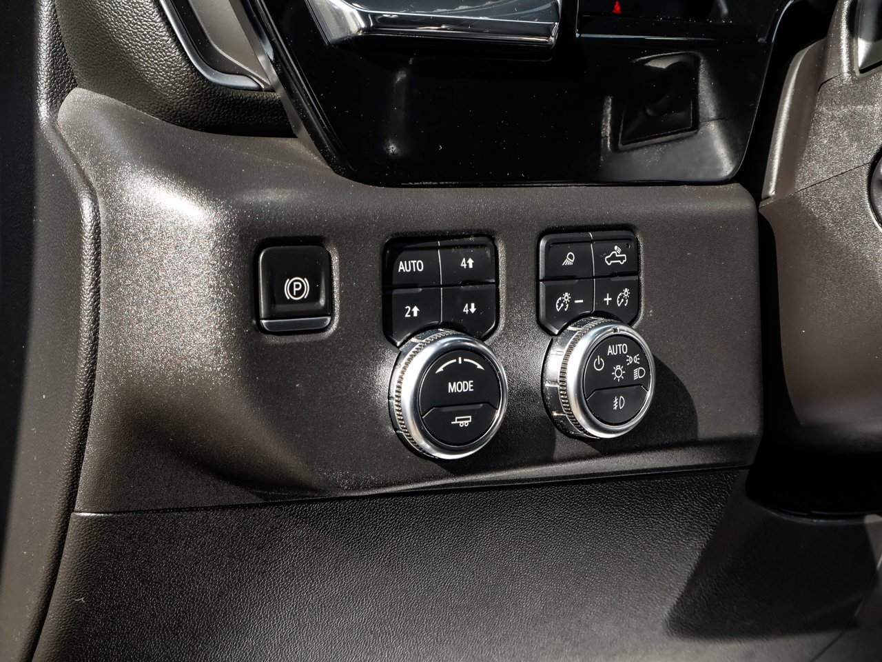 2024 GMC Sierra 1500 4WD Crew Cab 147 SLT Grey Sherwood Park - photo #20