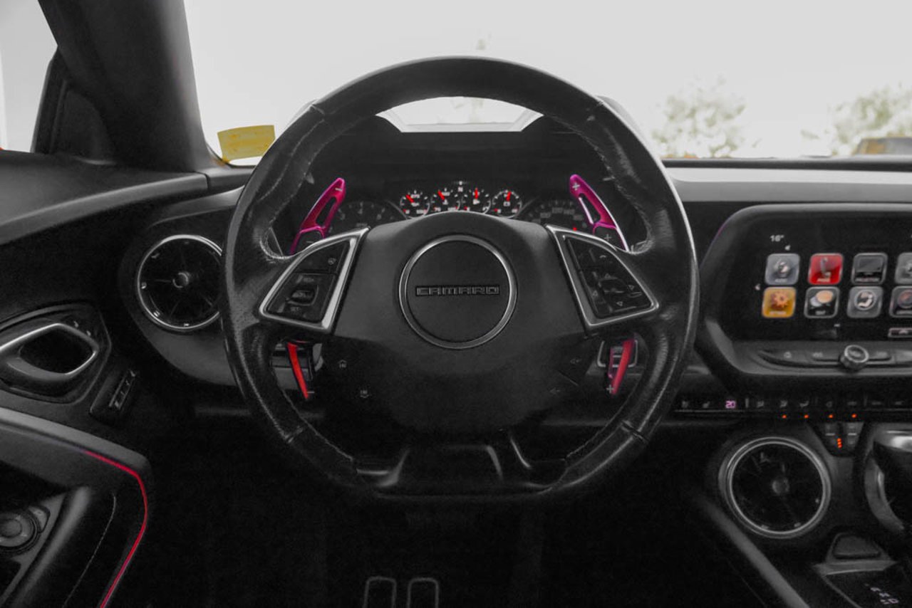 2018 Chevrolet Camaro 2dr Cpe 2LT Red Sherwood Park - photo #18