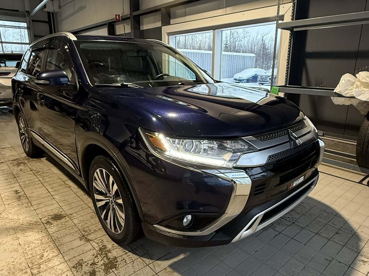 2020 Mitsubishi Outlander Blue Rouyn-Noranda - photo #1