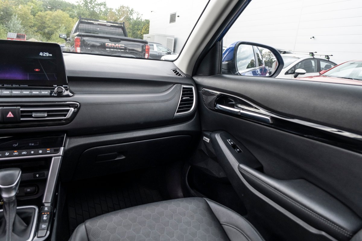 2022 Kia Seltos Blue Gatineau - photo #24