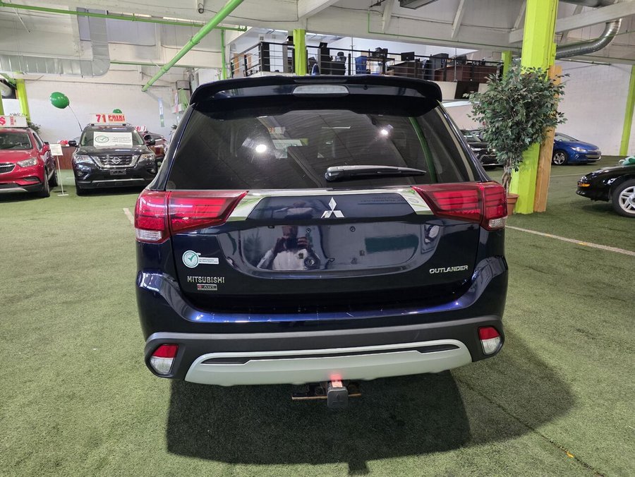 2019 Mitsubishi Outlander 2019 Blue