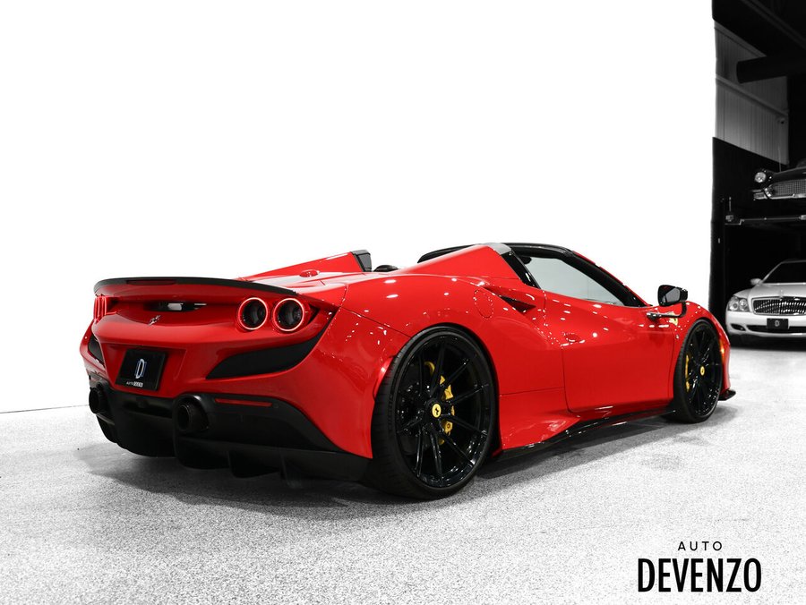 2023 Ferrari F8 Spider 2023 Red