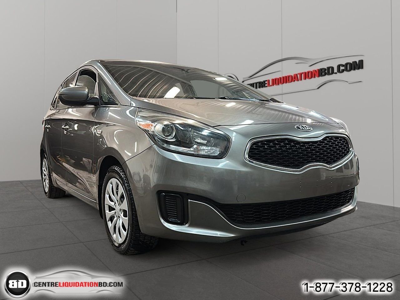 Kia Rondo LX familiale 4 portes BM | A8559 2015 Gris Granby - photo #2