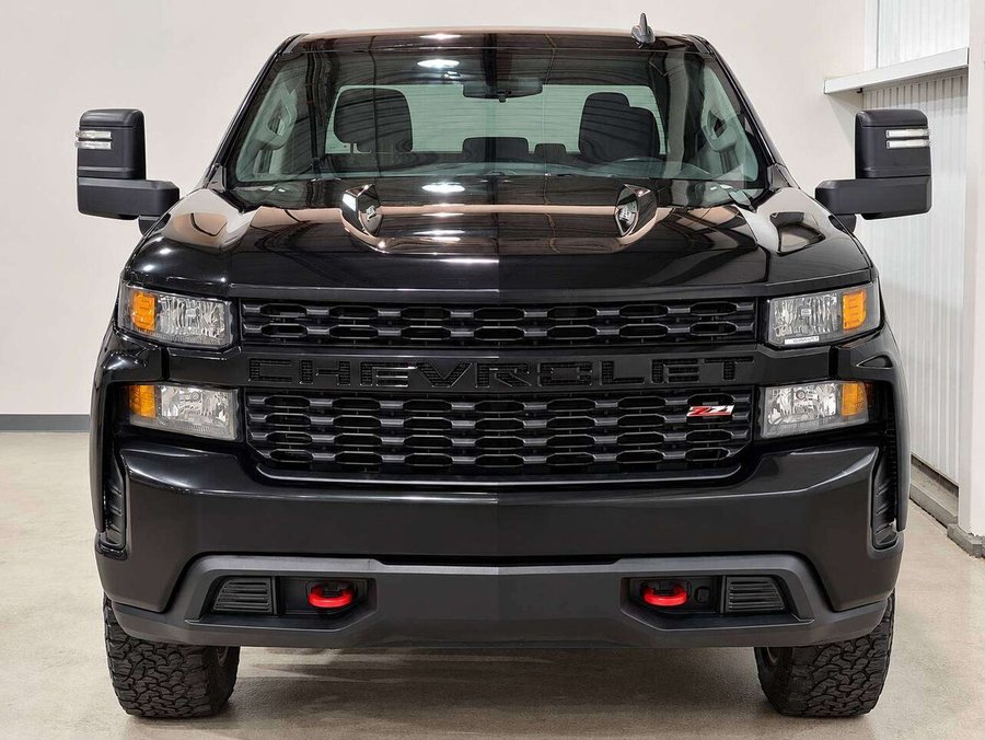 2022 Chevrolet Silverado 1500 LTD 4WD Crew Cab 157" Custom Trail Boss Black