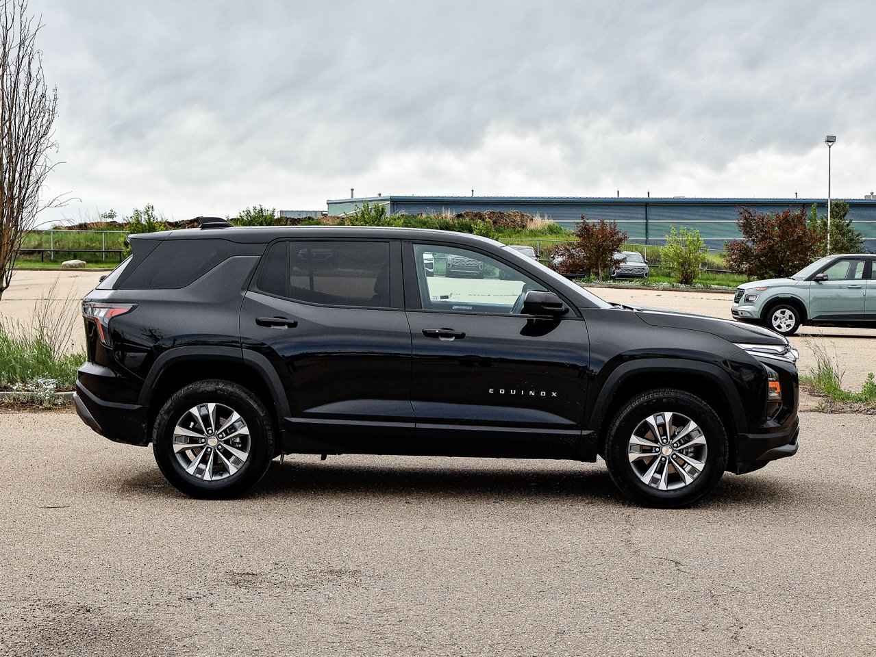 2026 Chevrolet Equinox AWD 4dr LT w/2LT Black Sherwood Park - photo #13