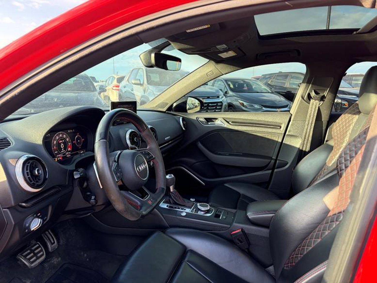 2018 Audi RS 3 Sedan 2.5 TFSI quattro S tronic Catalunya Red Metallic Sherwood Park - photo #6