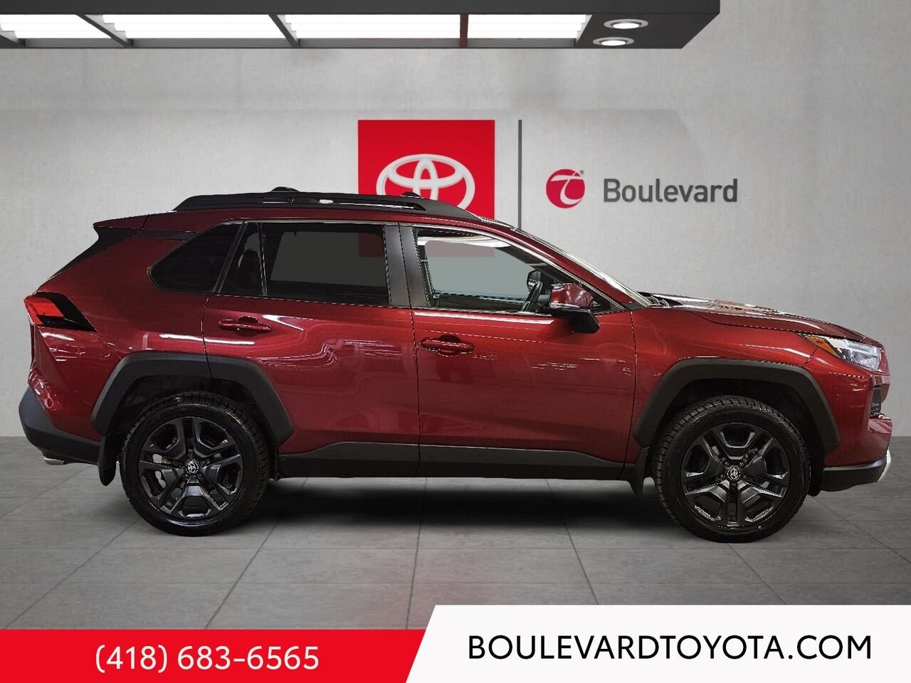Toyota RAV4 100406A-79 | TRAIL, AWD 2024 Rouge Québec - photo #2