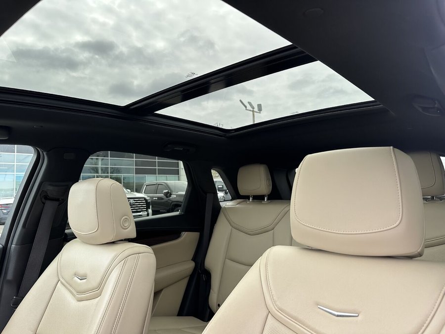 2017 CADILLAC XT5 LUXURY 2017 Red