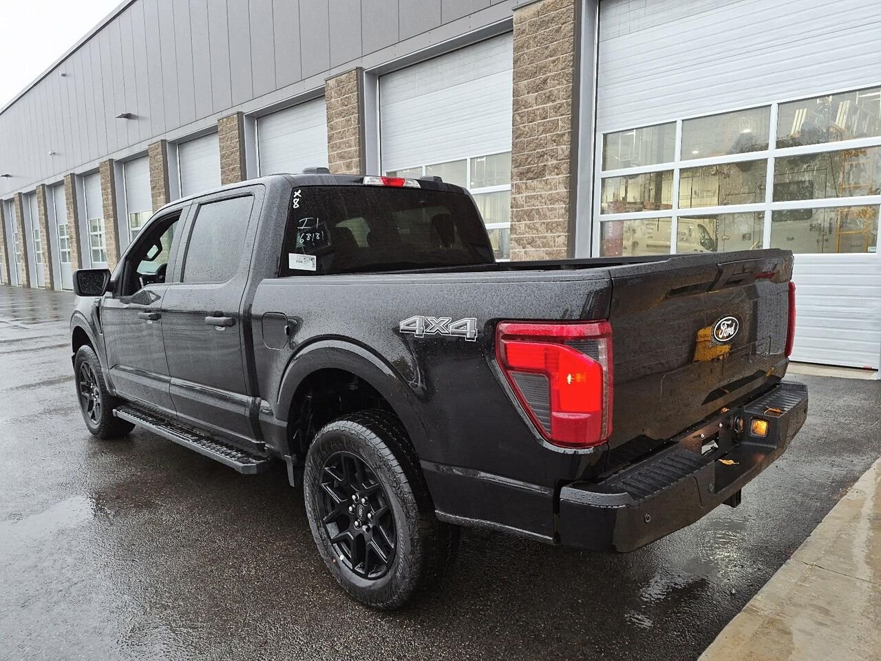 2026 Ford F-150 Agate Black Metallic Saint-Jérôme - photo #3