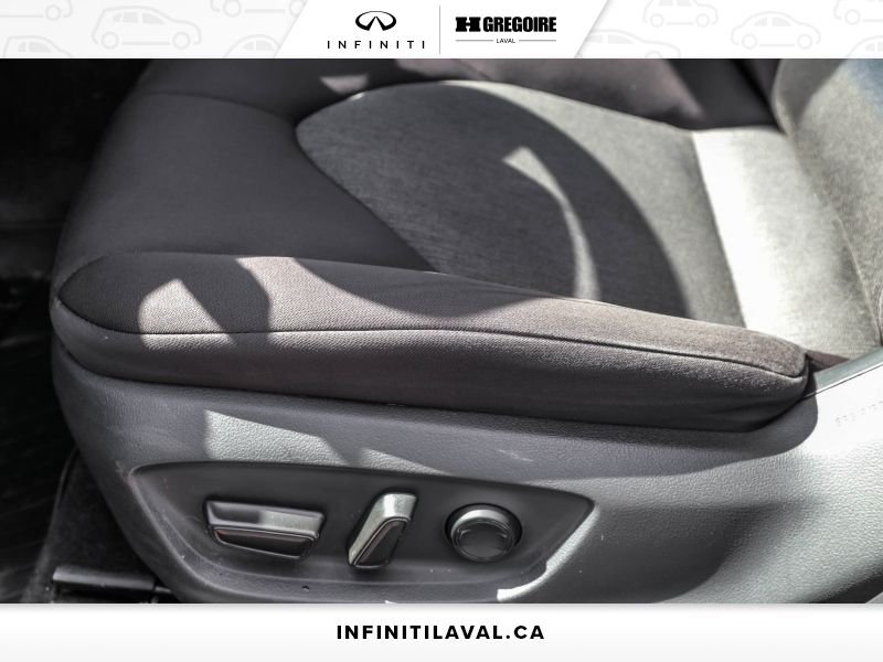 2018 Toyota Camry Blainville - photo #13