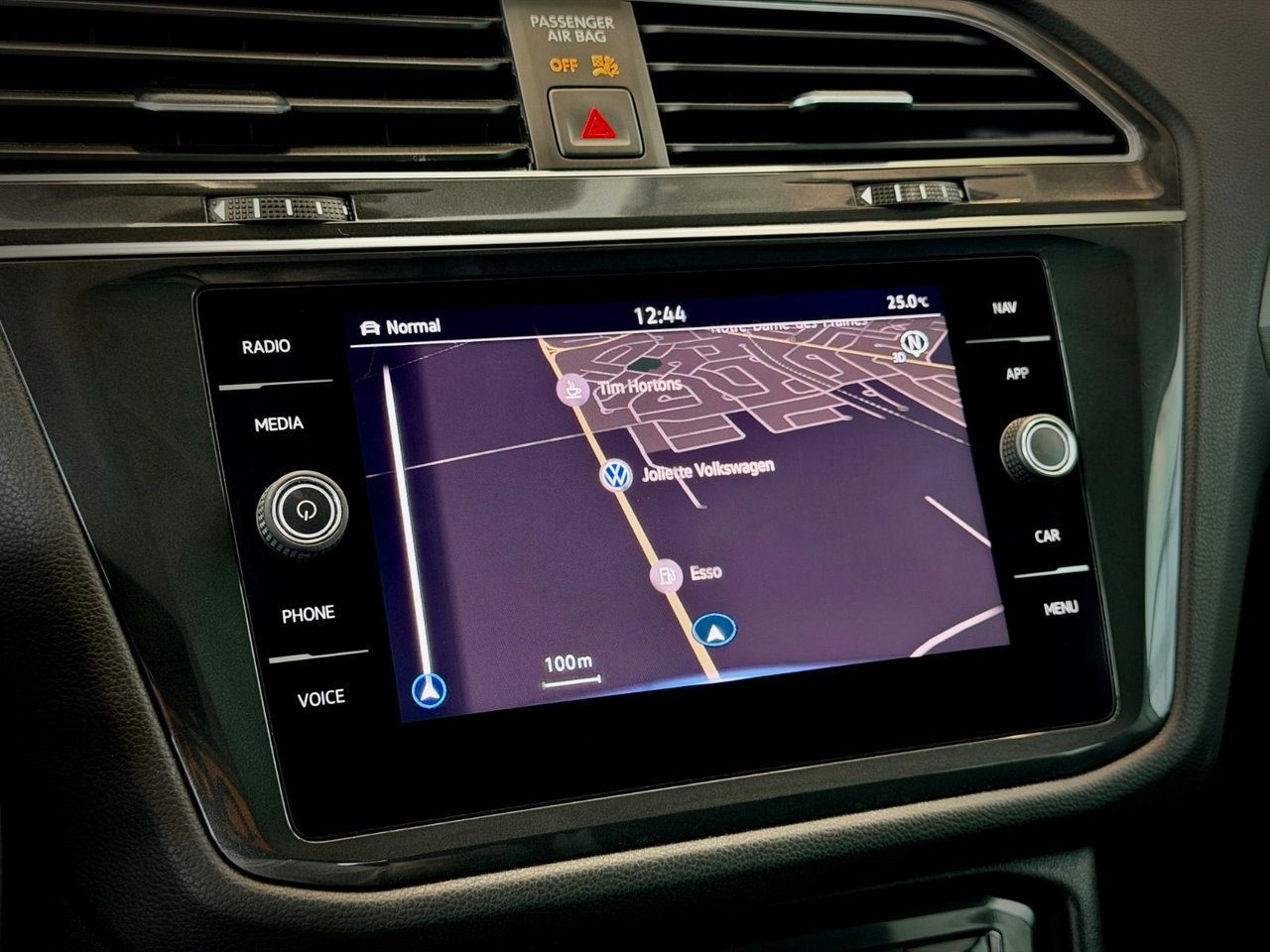2021 Volkswagen Tiguan White Notre-Dame-des-Prairies - photo #27