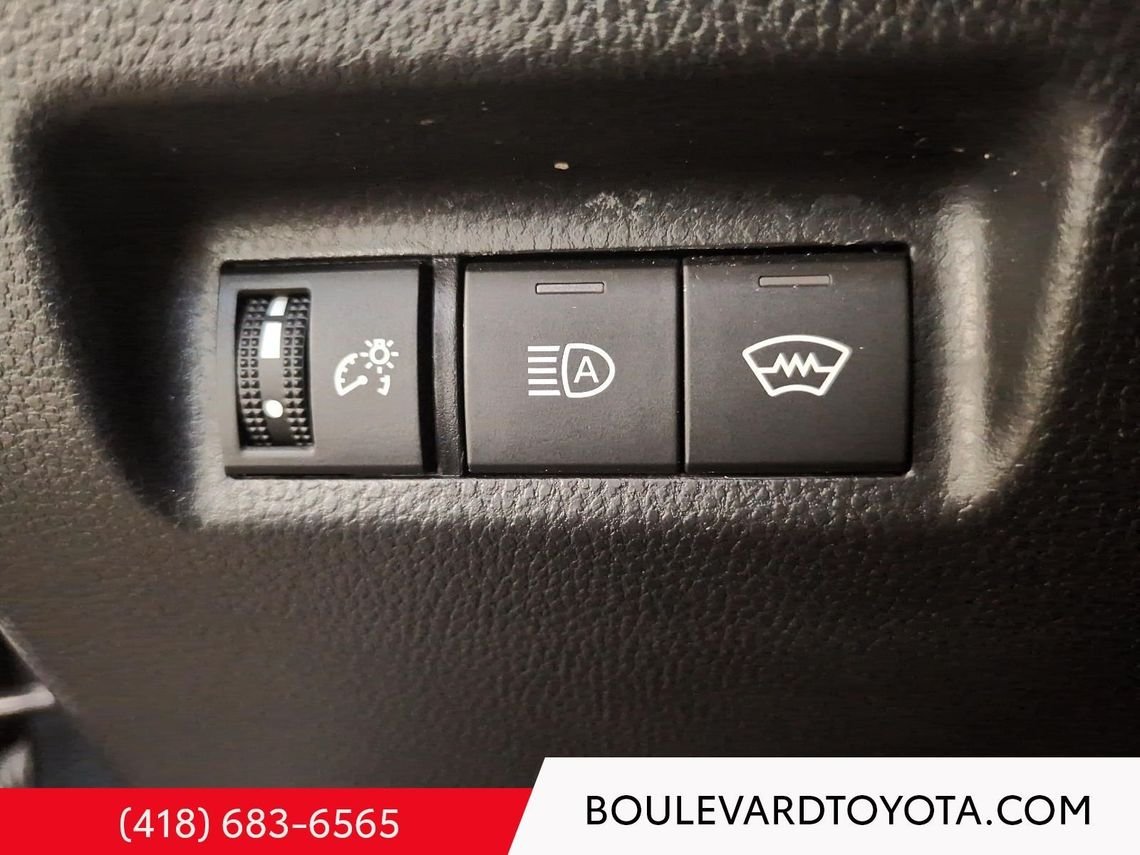 Toyota RAV4 531702-98 | LE 2025 Gris Québec - photo #18