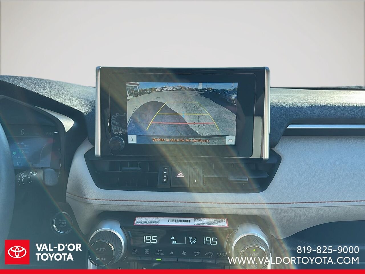 2025 Toyota RAV4 Trail TI Green Val-d'Or - photo #13