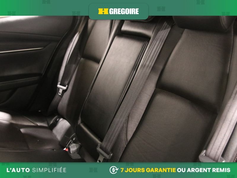 2022 Mazda 3 Beige Blainville - photo #27