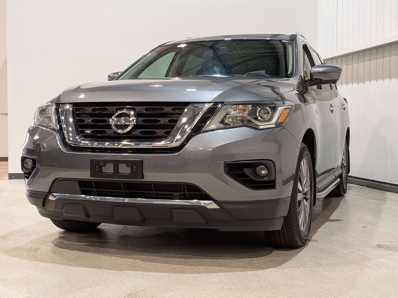 Nissan Pathfinder 2020 Gris Val-David - photo #0