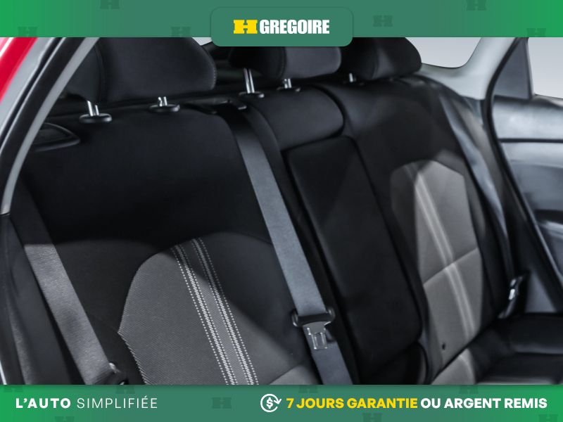Kia Forte5 2022 Rouge Saint-Eustache - photo #23