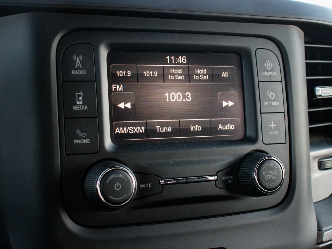 2024 Ram 3500 Tradesman 4x4 Crew Cab 6'4 Box Grey Sherwood Park - photo #21