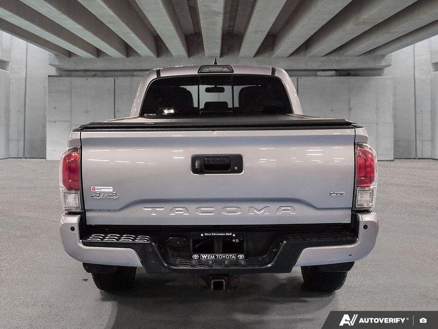 2017 Toyota Tacoma Limited, well maintained, full mechanical reconditioning, V6 Silver
