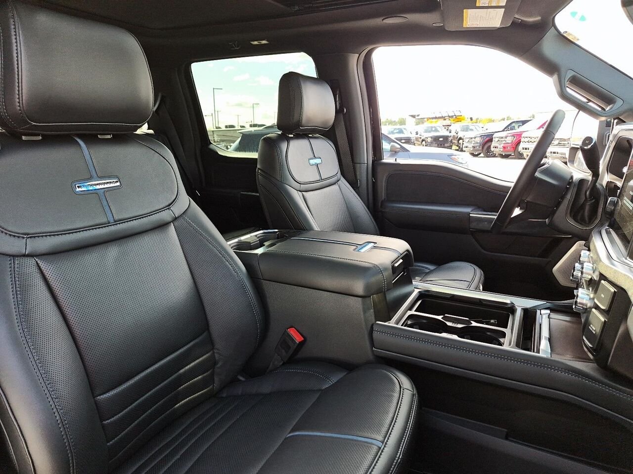 2027 Ford Super Duty F-250 SRW Agate Black Metallic Saint-Jérôme - photo #6