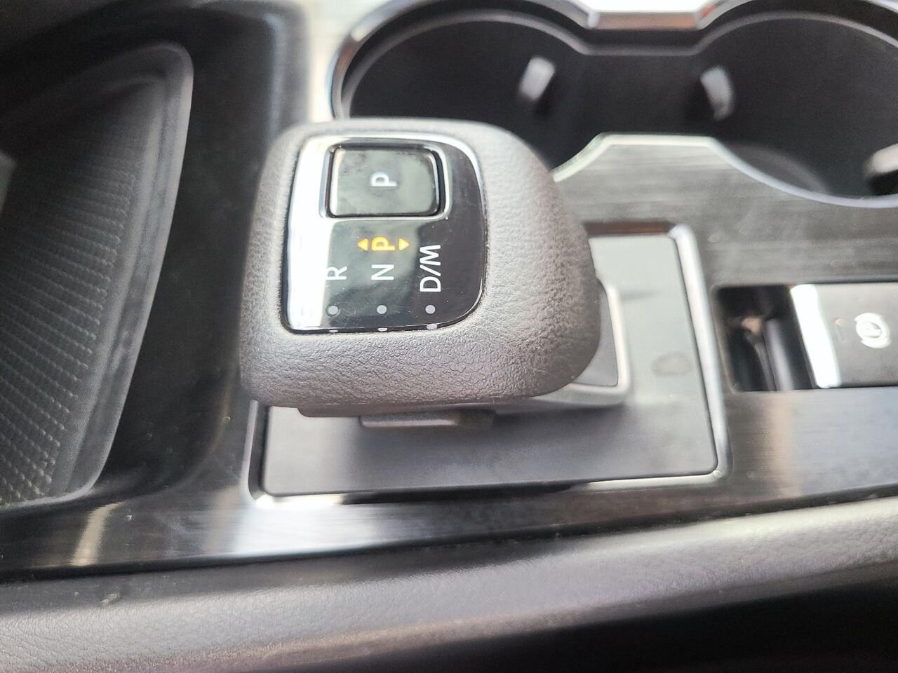 Nissan Rogue SV TI 2023 Noir Québec - photo #14