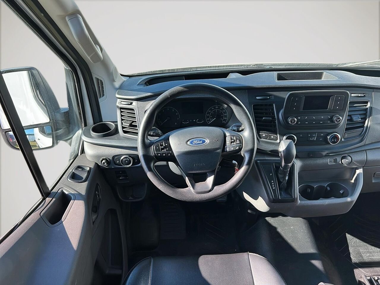 Ford Transit fourgon utilitaire AWD 2025 Québec - photo #9