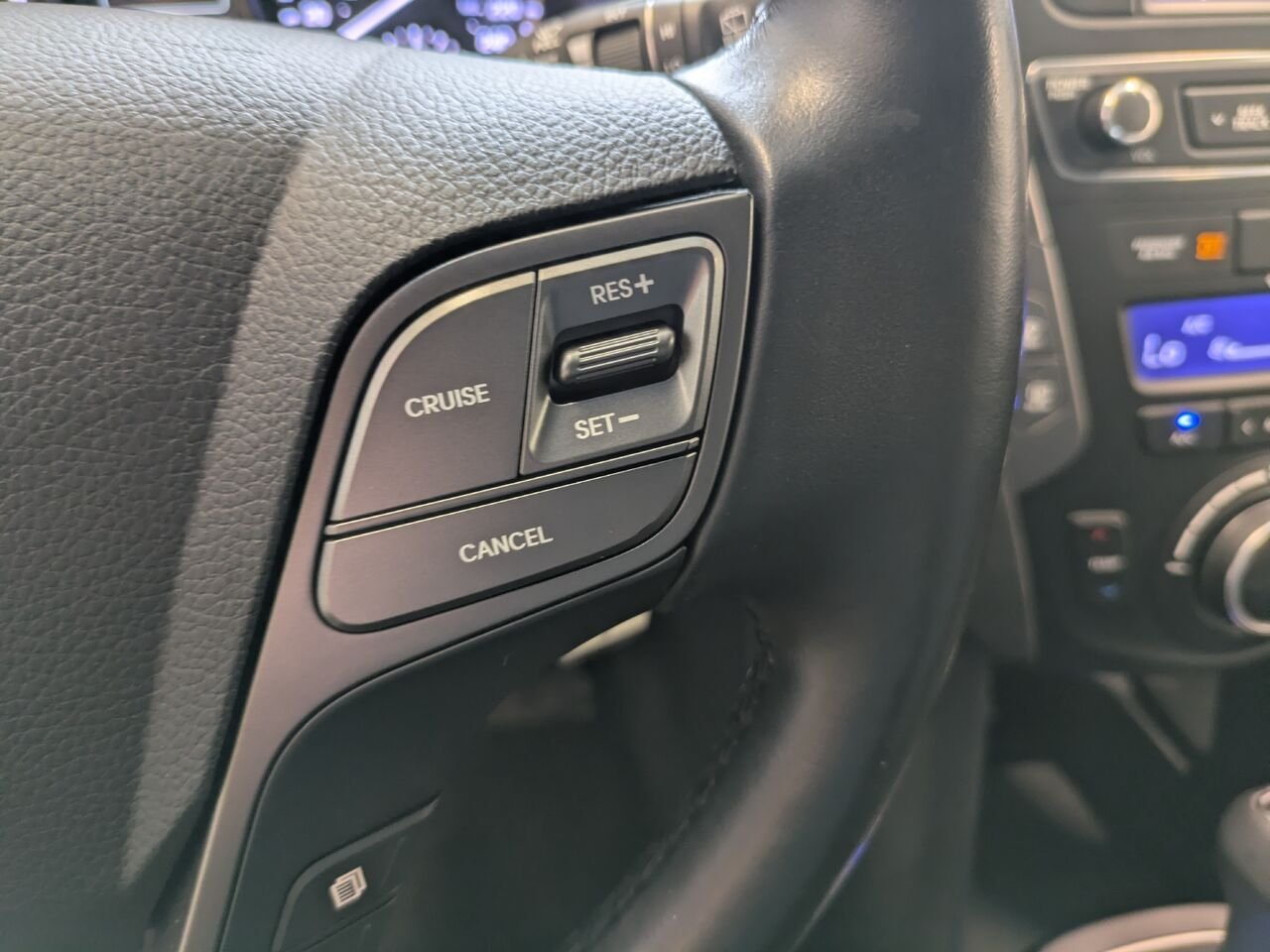 2017 Hyundai Santa Fe Sport White Gatineau - photo #6