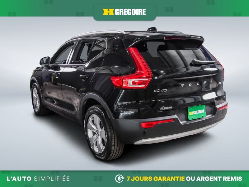 2021 Volvo XC40 Black Laval - photo #4