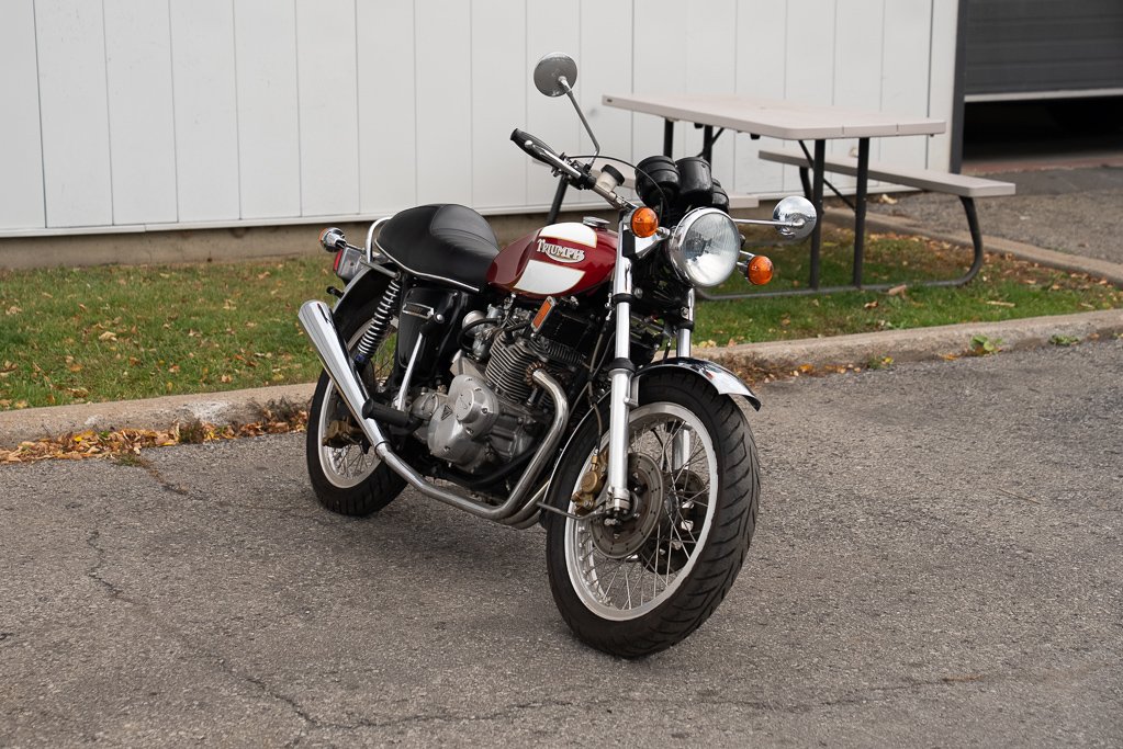 Triumph Trident 1975 Montréal - photo #0