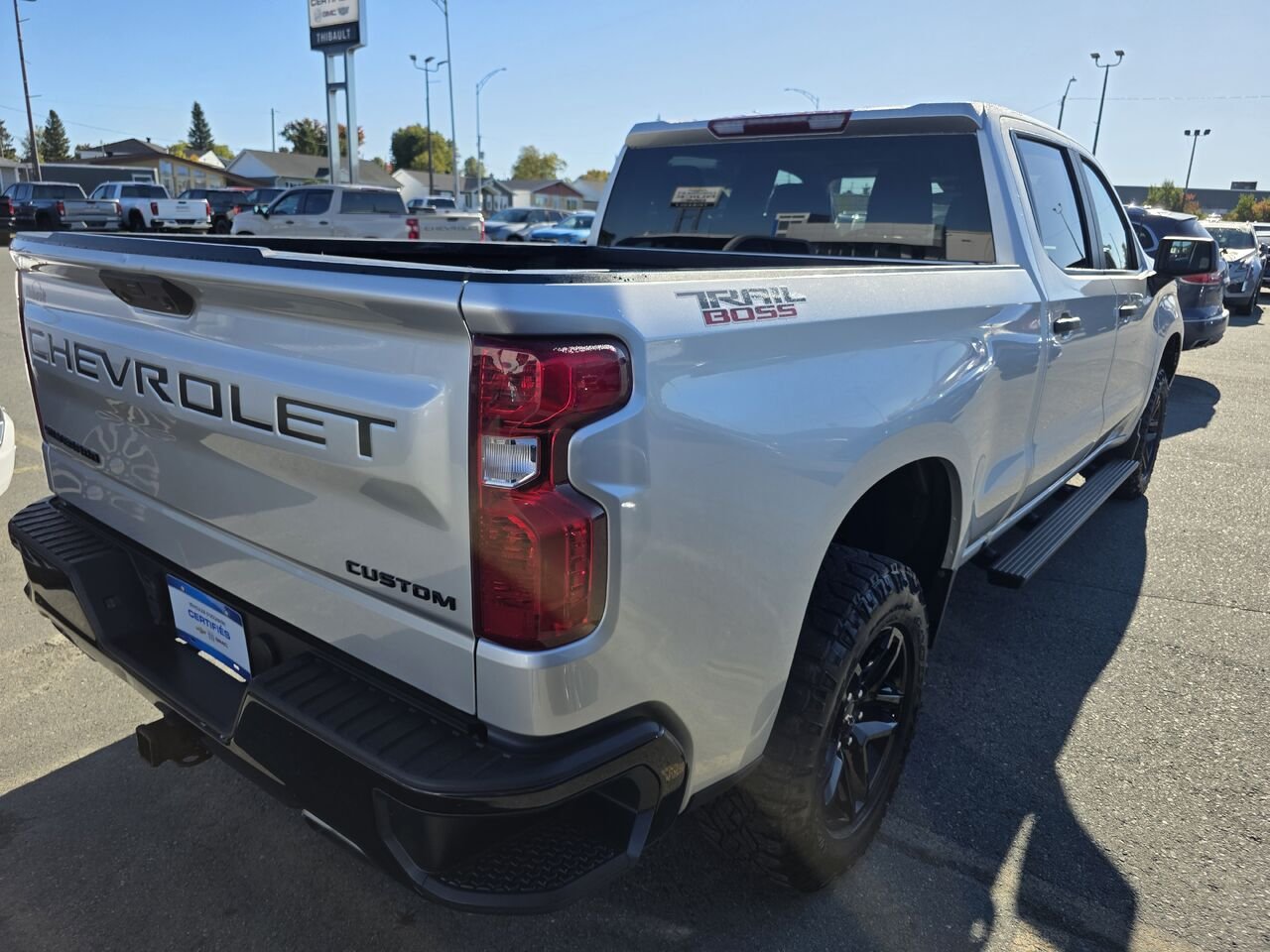 2022 Chevrolet Silverado 1500 Custom Trail Boss Silver Rouyn-Noranda - photo #5