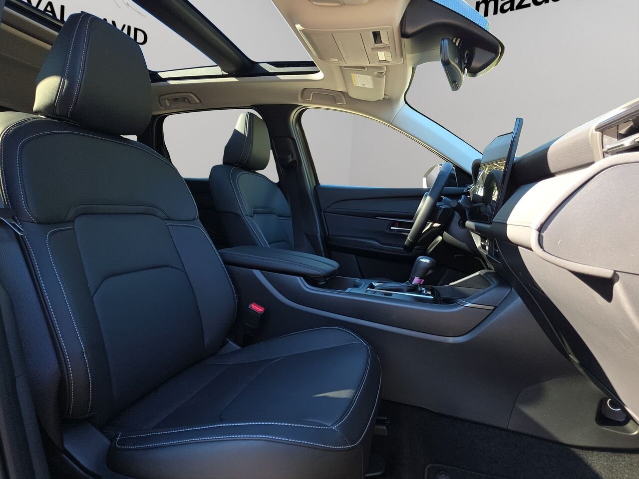 2026 Mazda CX-5 GT TI, ÉCRAN TACTILE 12.9 POUCES, SIÈGES CHAUFFANTS Jet Black Mica Val-David - photo #15