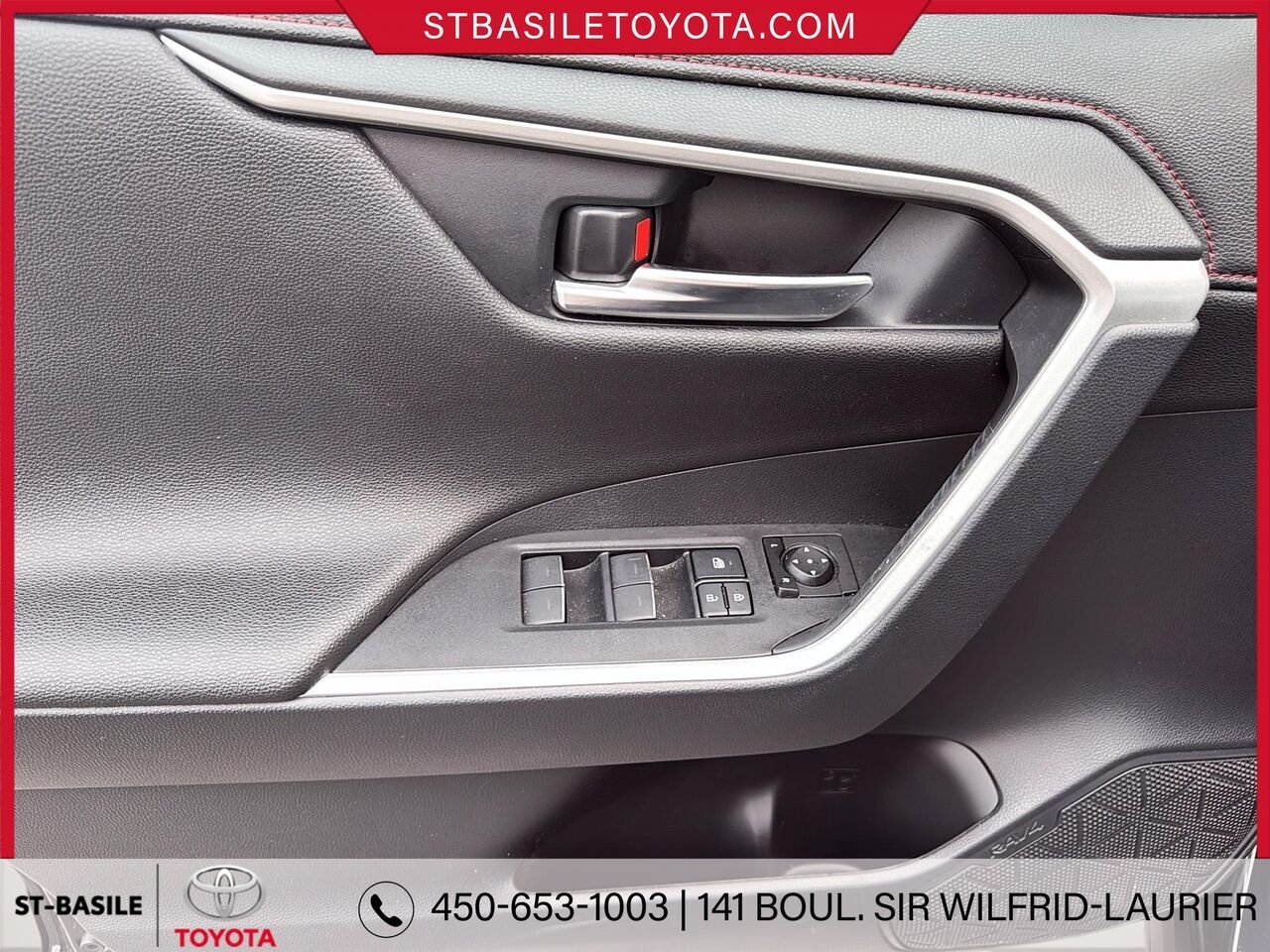 2024 TOYOTA RAV4 PRIME Midnight Black Metallic Saint-Basile-le-Grand - photo #13