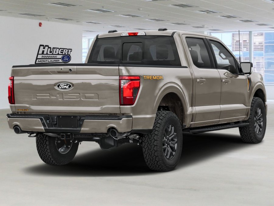 Ford F-150 Tremor cabine SuperCrew 4RM caisse de 5,5 pi 2026 Gris marais