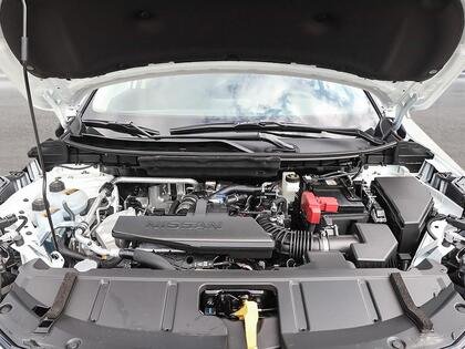 2026 Nissan Rogue Everest White Tricoat Pearl Blainville - photo #5