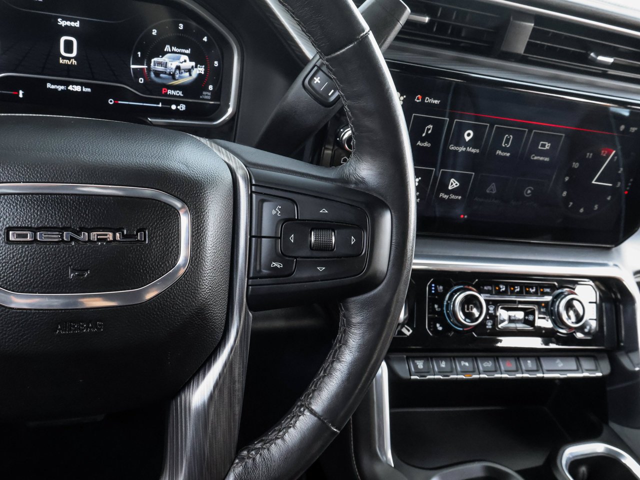 2024 GMC Sierra 3500HD 4WD Crew Cab 159 Denali Ultimate Black Sherwood Park - photo #24