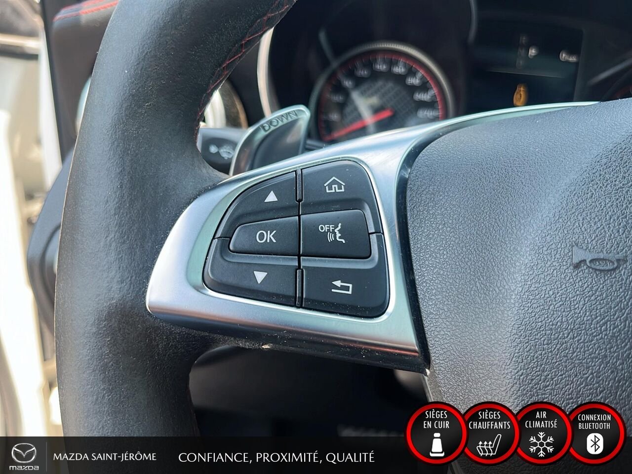 Mercedes-Benz GLC GLC 63 S AMG | CUIR ROUGE | TOIT PANORAMIQUE | 2019 Blanc Saint-Jérôme - photo #14