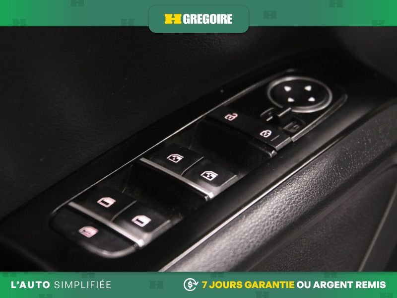 2021 Kia Soul White Saint-Eustache - photo #15