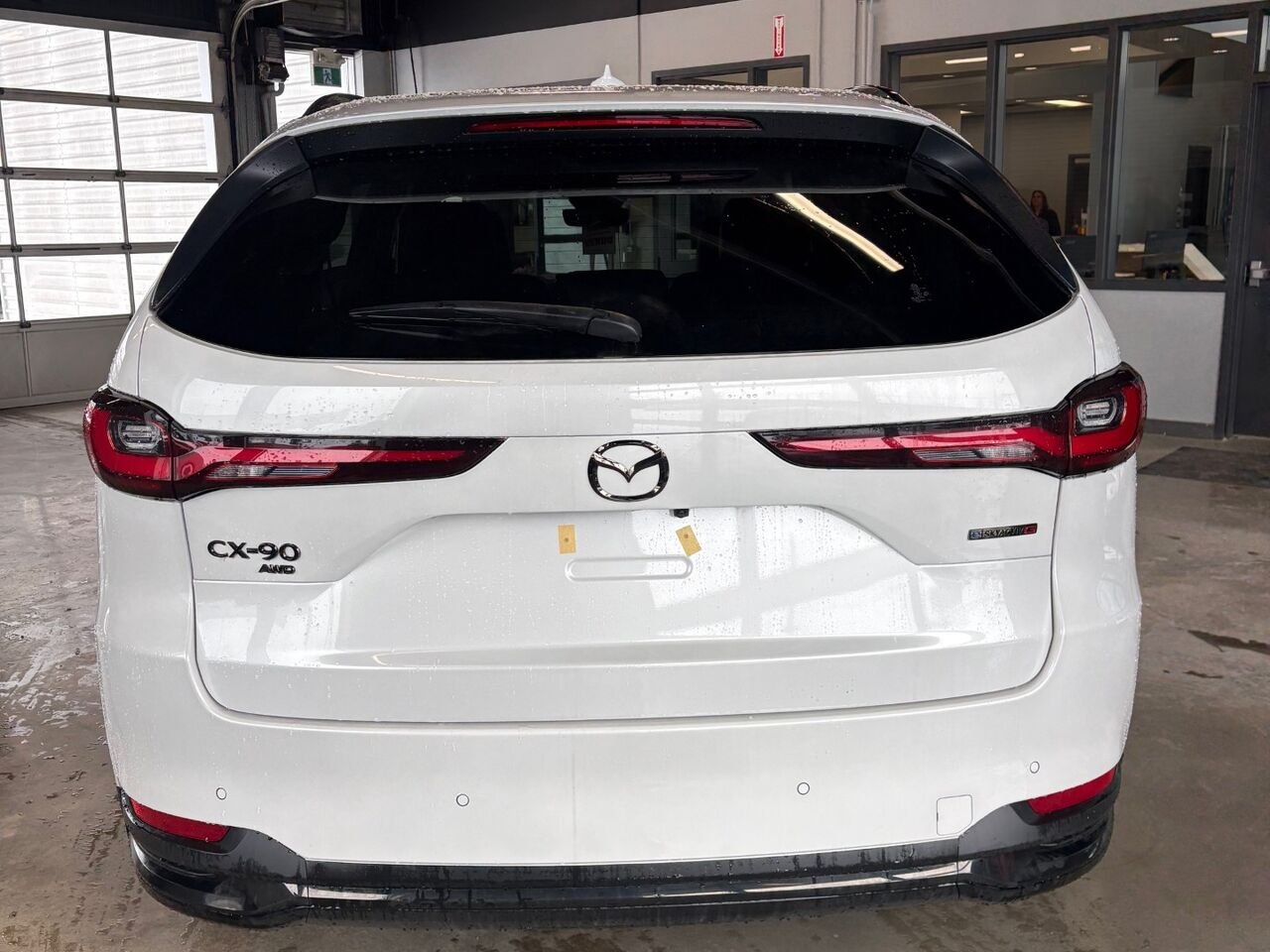 MAZDA CX-90 hybride léger GT-P TI 2026 Blanc rhodium métallisé Châteauguay - photo #5