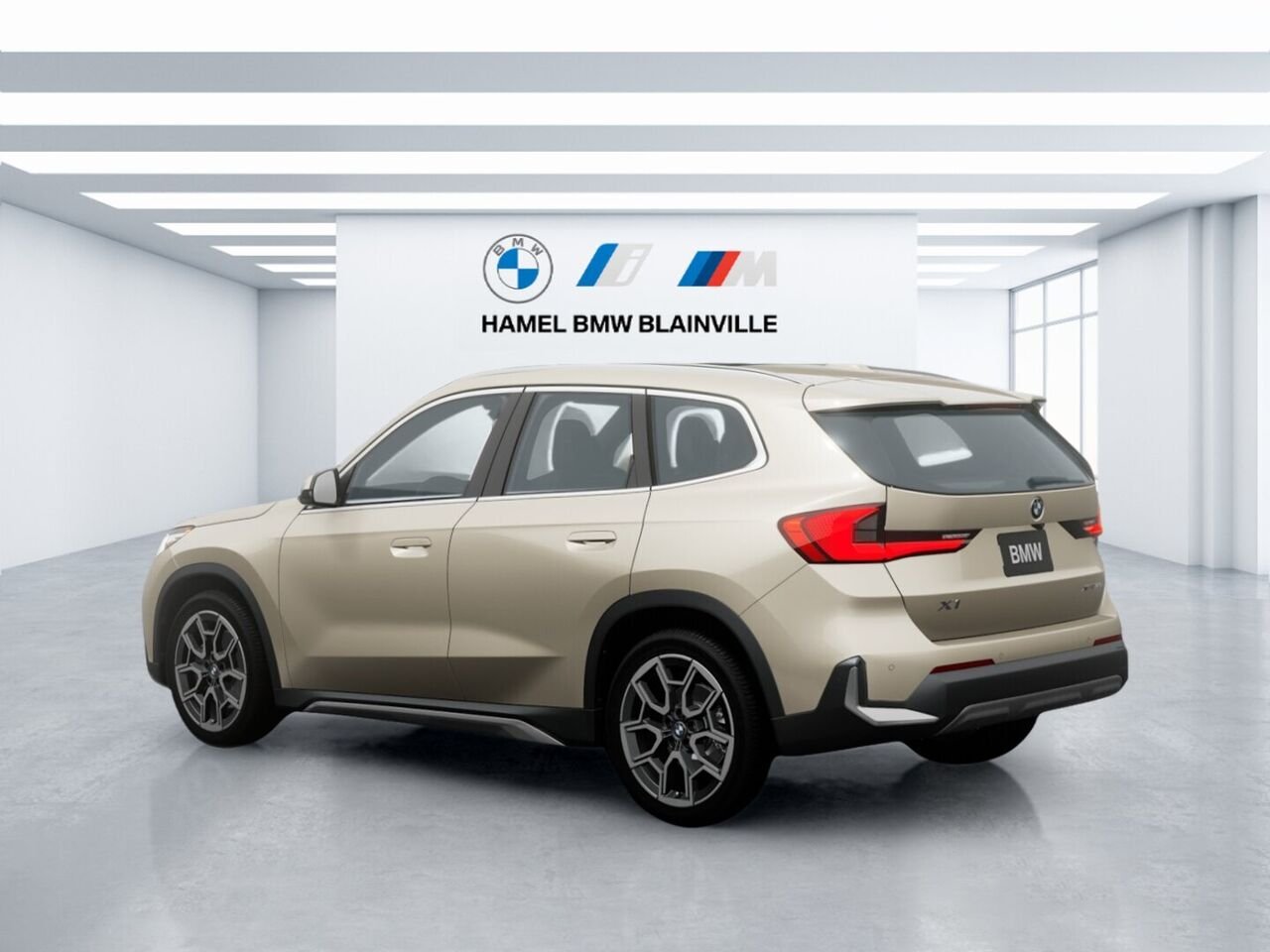 2026 BMW X1 xDrive28i Frozen Pure Grey Metallic Blainville - photo #1