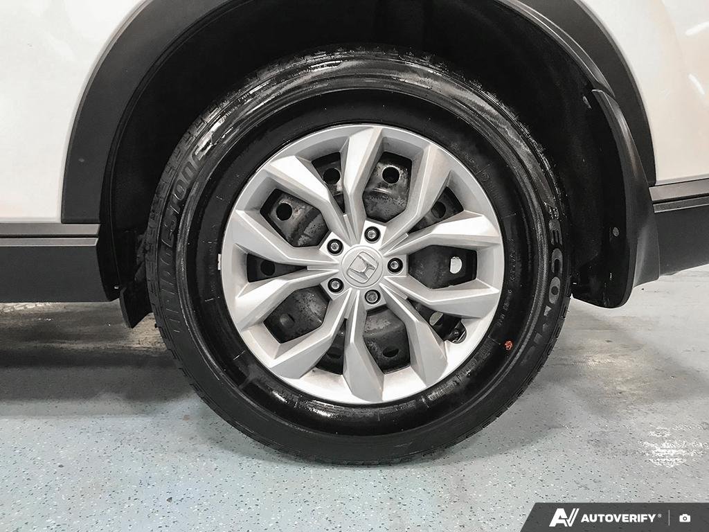 2025 Honda CR-V 2600960A | LX White Edmonton - photo #5