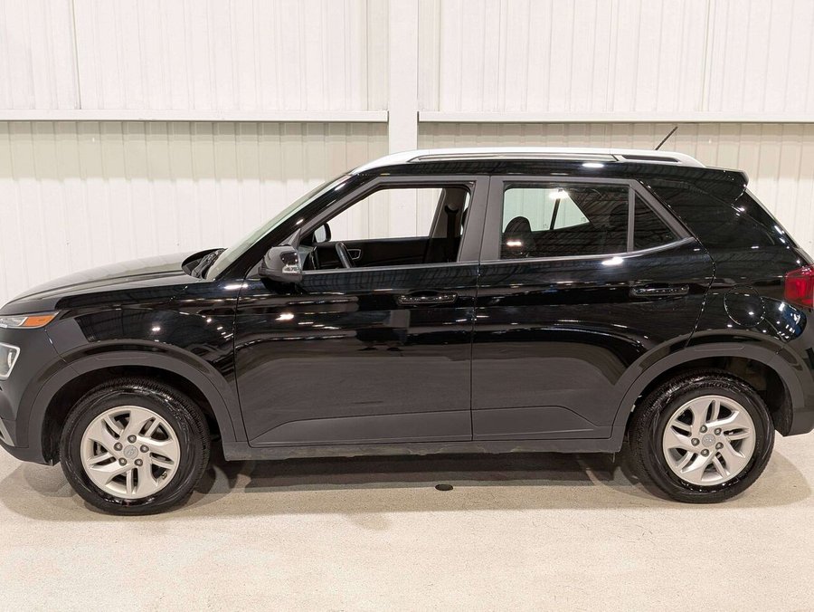 2026 Hyundai Venue Black